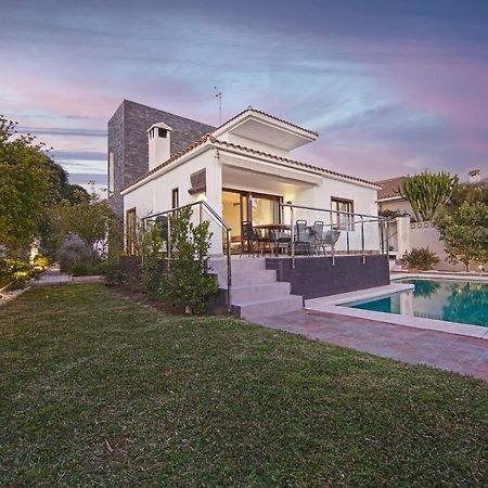 Modern Villa Close To Costabella Beach Marbella Exterior foto