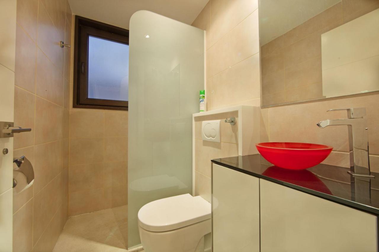 Modern Villa Close To Costabella Beach Marbella Exterior foto